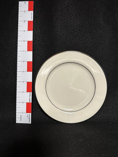 Picture of 7" Ivory Salad Plate