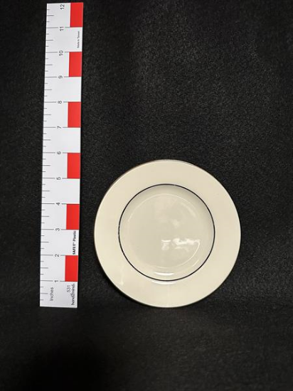 Picture of 6" Ivory Dessert Plate